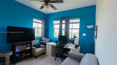 10870 NW 88th Terrace in Miami, FL - Building Photo - Building Photo