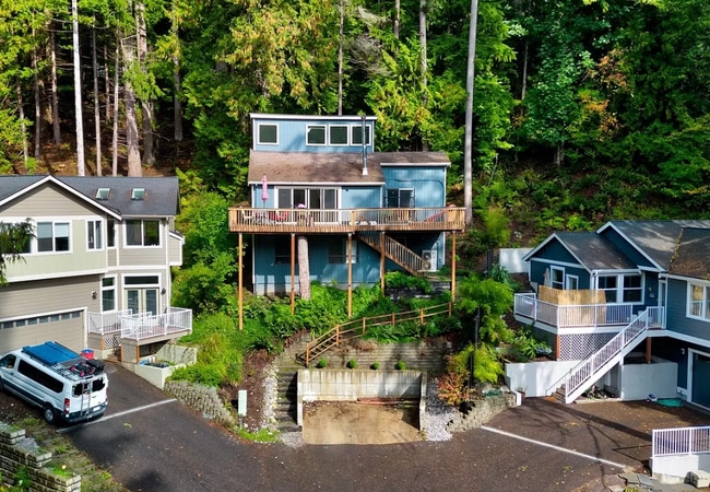 property at 6 Sugarpine Pl