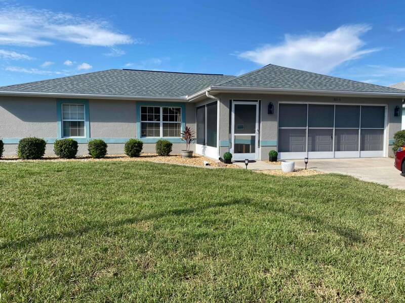 3915 E Lake Todd Dr in Hernando, FL - Building Photo