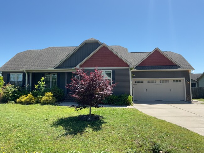 property at 15 Hanford Dr