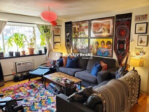 245 Kelton St, Unit 24B in Boston, MA - Foto de edificio - Building Photo