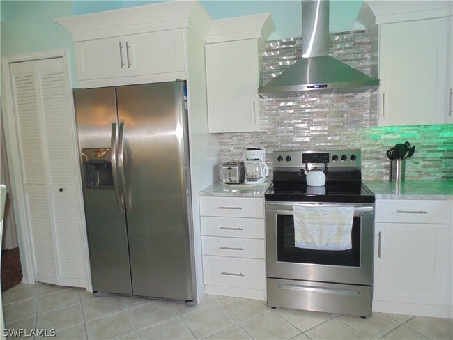 property at 9602 Halyards Ct