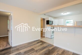 114 S Sheridan Ave in Indianapolis, IN - Building Photo - Building Photo