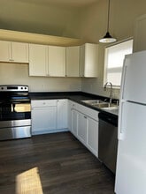 122 Detchon Ct in Lafayette, IN - Foto de edificio - Building Photo