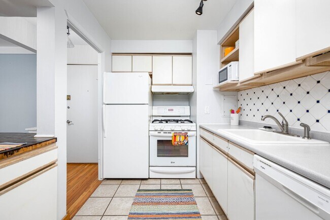 1209 Island Dr in Ann Arbor, MI - Building Photo - Building Photo