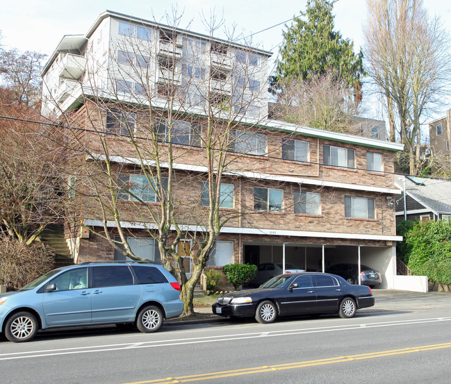 Mar-Dee Apartments in Seattle, WA - Building Photo - Building Photo