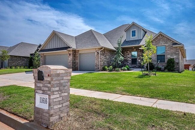 11616 NW 104th St in Yukon, OK - Building Photo - Building Photo