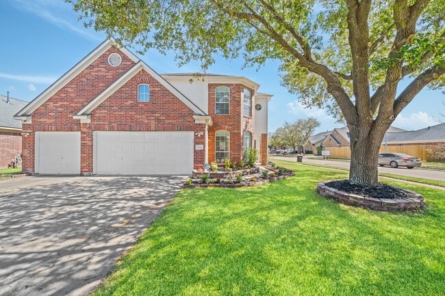 15026 Magnoliabough Pl
