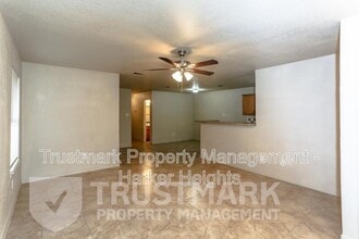 929 Pinewood Dr in Harker Heights, TX - Building Photo - Building Photo