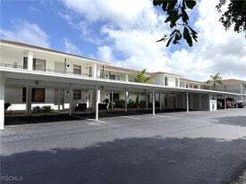 131 SW 47th Terrace in Cape Coral, FL - Building Photo