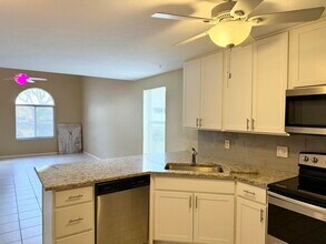 13614 Yarmouth Ct in Wellington, FL - Building Photo - Building Photo