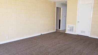 900 Davidson Dr in Roswell, NM - Building Photo - Building Photo