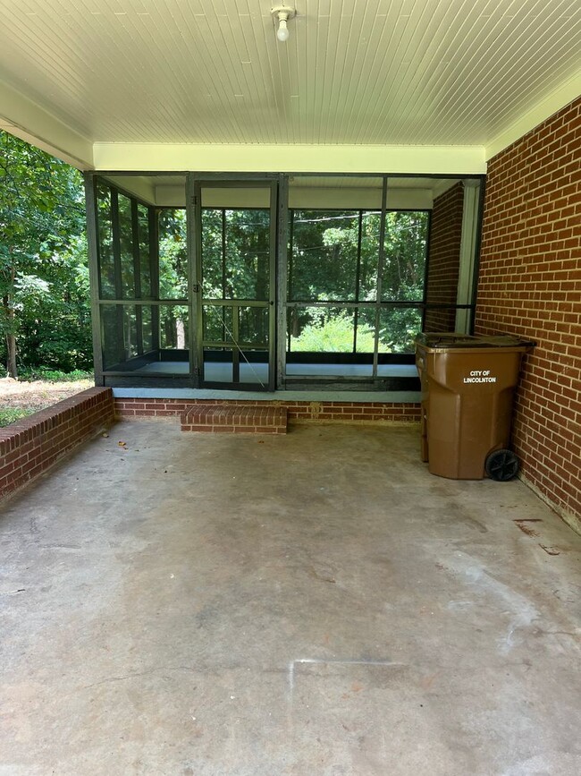 755 Victory Grove Church Rd in Lincolnton, NC - Building Photo - Building Photo