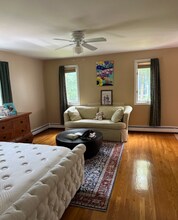103 Sherburn Cir in Weston, MA - Building Photo - Building Photo