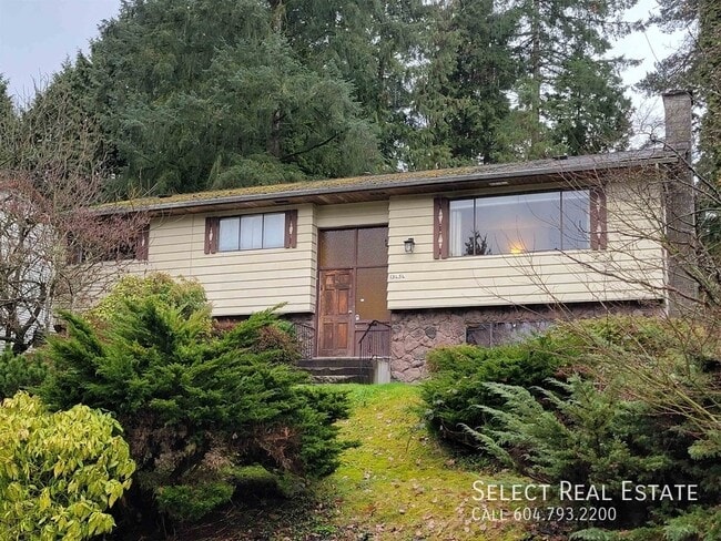 property at 13454 Crestview Dr