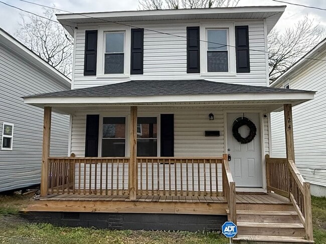 property at 124 Halifax St