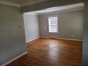 3721 Roosevelt St in Dearborn, MI - Foto de edificio - Building Photo