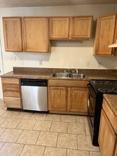 5735 Aftonshire Dr in Fayetteville, NC - Foto de edificio - Building Photo