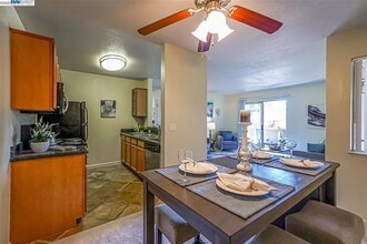 3441 Foxtail Ter, Unit 3441 in Fremont, CA - Building Photo - Building Photo
