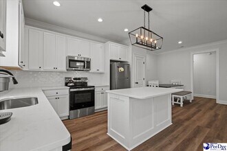 451 Clark Branch Rd in Florence, SC - Building Photo - Building Photo