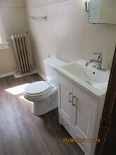 135 E Suttenfield St-Unit -Apt 4 in Fort Wayne, IN - Building Photo - Building Photo