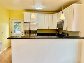 1710 S Waite St in Seattle, WA - Building Photo - Building Photo