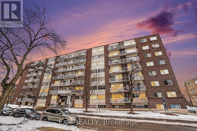 property at 1435 Morisset Ave