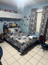 6011 W 24th Ave in Hialeah, FL - Building Photo - Building Photo