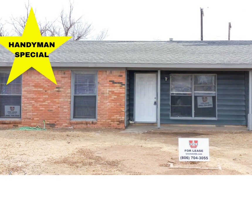 1802 E 2nd St in Lubbock, TX - Building Photo