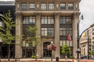 51 N High St in Columbus, OH - Building Photo