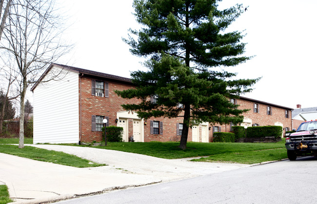 1660-1674 Riva Ridge Dr in Mansfield, OH - Foto de edificio - Building Photo