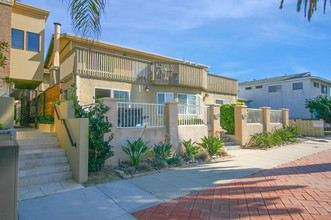 6627-6631 La Jolla Blvd in La Jolla, CA - Building Photo - Other