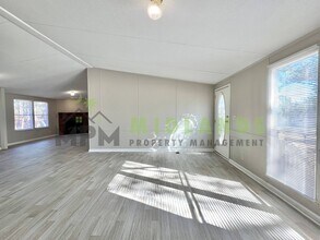 323 Tabor Dr in Gaston, SC - Building Photo - Building Photo