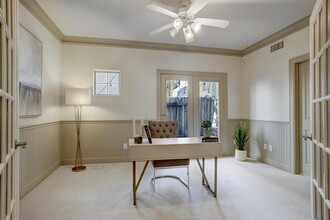 232 Knox St in Houston, TX - Building Photo - Building Photo
