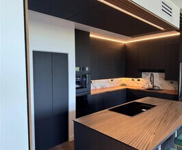 651 Bering Dr in Houston, TX - Building Photo - Building Photo