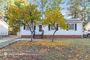 4232 Romaine St in Greensboro, NC - Building Photo