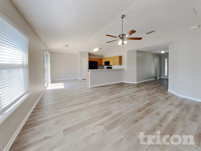 500 Prosperity Lake Dr, Unit 4 in St. Augustine, FL - Building Photo - Building Photo