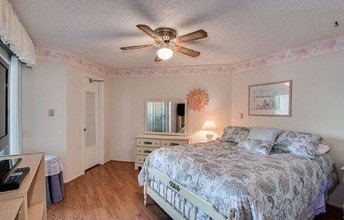 7474 E Earll Dr-Unit -205 in Scottsdale, AZ - Building Photo - Building Photo