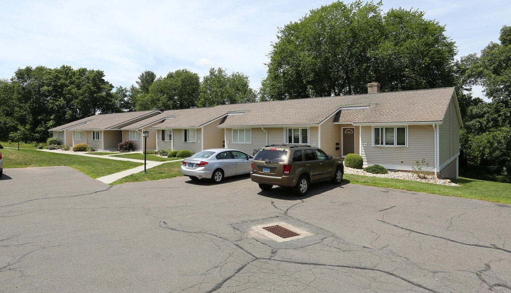 Northgate/Southgate Vernon Rockville, CT Apartments