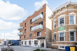 87-87 144th St in Jamaica, NY - Building Photo