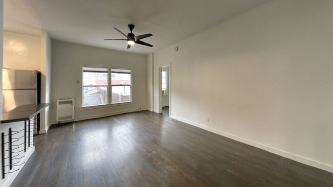 Sunset Apts...Gorgeous Newly Remodeled Apartments..CALL NOW! in Los Angeles, CA - Building Photo - Building Photo