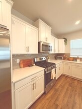 306 Poinsett Bridge Wy in Greenville, SC - Building Photo - Building Photo