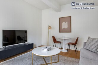 360 W 34th St., Unit SI FL5-ID1308 in New York, NY - Foto de edificio - Building Photo