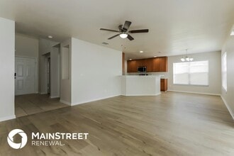 11420 Bay Gardens Loop in Riverview, FL - Foto de edificio - Building Photo