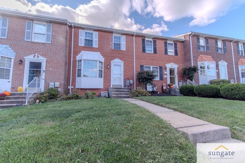 42 Bellfalls Way in Nottingham, MD - Building Photo