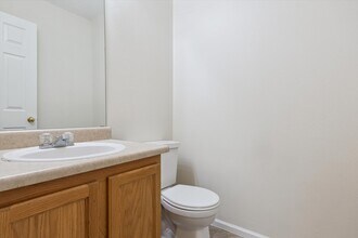 4952 Tarcoola Ln in Littleton, CO - Building Photo - Building Photo