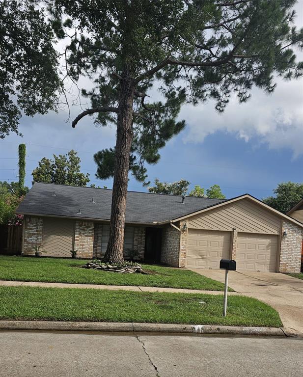 property at 5623 Briarwood Forest Dr