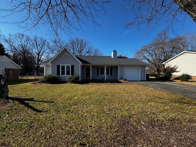 336 Cheltenham Dr in Winston-Salem, NC - Building Photo - Building Photo