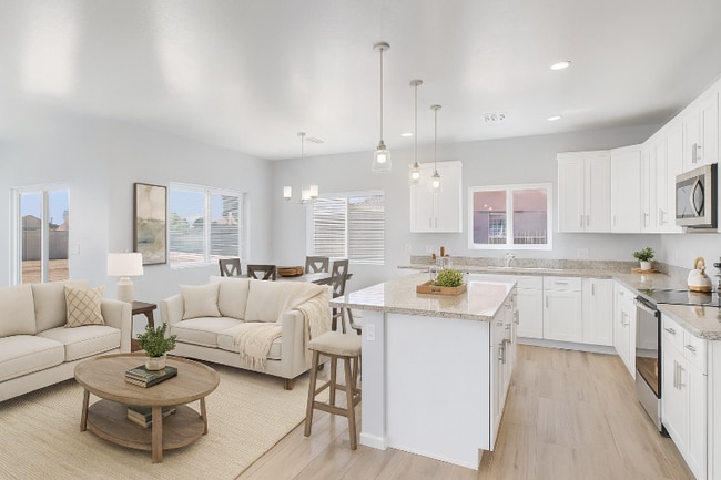 15714 S Saxon Rd in Arizona City, AZ - Building Photo - Building Photo