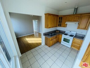 6023 Northside Dr-Unit -6025 in East Los Angeles, CA - Building Photo - Building Photo